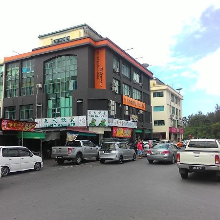 M帝国汽车旅馆 米里 外观 照片